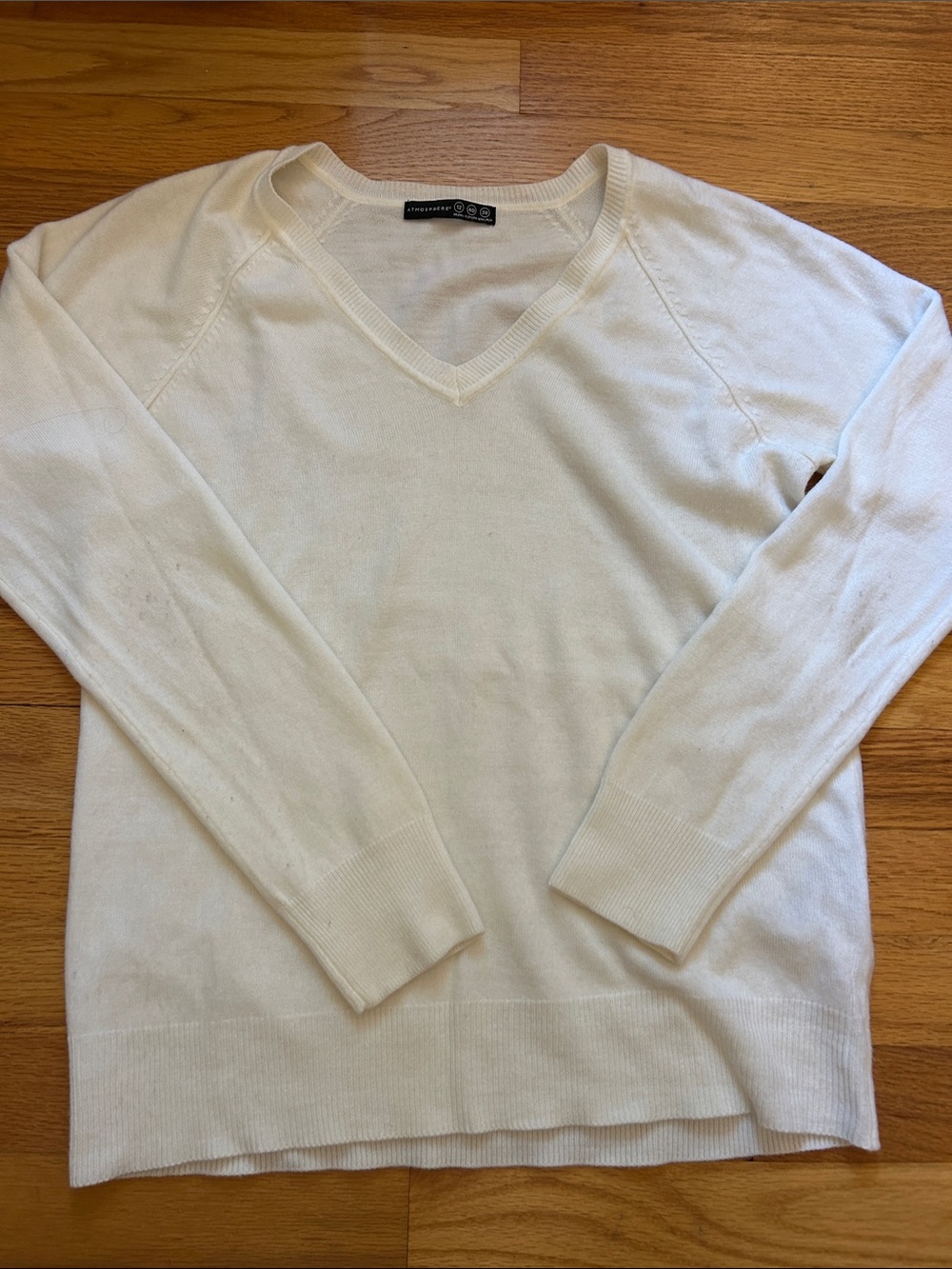Atmosphere Men's V-Neck Sweater in Cream
